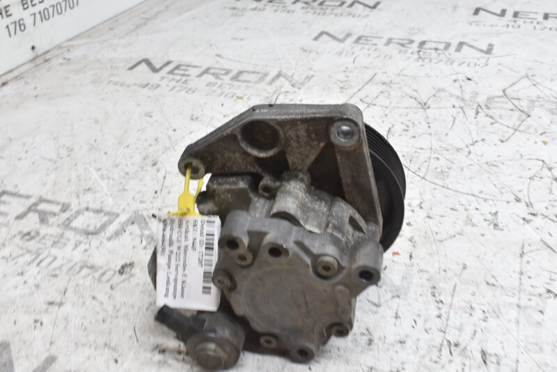 Mercedes E Klasse 350 CGI W212 Servopumpe Hydraulik Pumpe Lenkung A0064664501 Bild 3