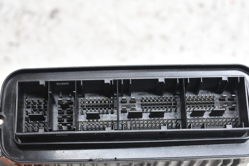BMW 5er 20 D F10 184ps Motorsteuergerät ECU 851324201 Bild 3
