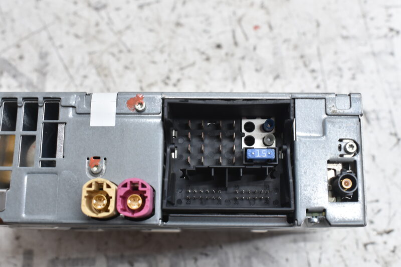BMW 5er F10  Autoradio CD Player 926786801 Bild 4