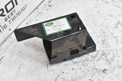 Land Rover LR90 130 Chassisträger Vorne Links STC8653