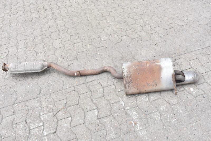 Mercedes C Klasse W203 W209 Auspuff und Endtopf A2034911001 Bild 2