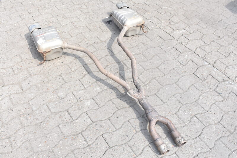 Mercedes SLK 200 R171 Auspuffen und Endtopfen A1714911001 A1714911101 Bild 3