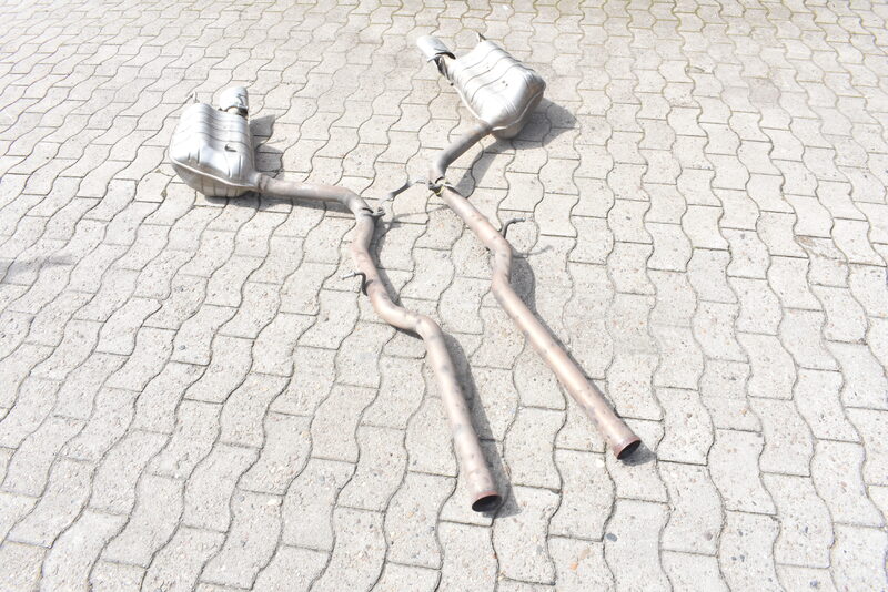 Mercedes C S204 W204 C320 C350 CDI Auspuffen und Endtopfen Rechts A2044911701 Bild 5